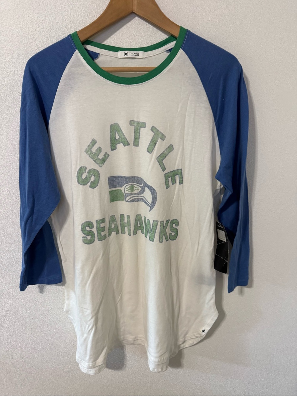 Seattle Seahawks 47 Raglan Long Sleeve Graphic Tee White Blue Green NWT-XL